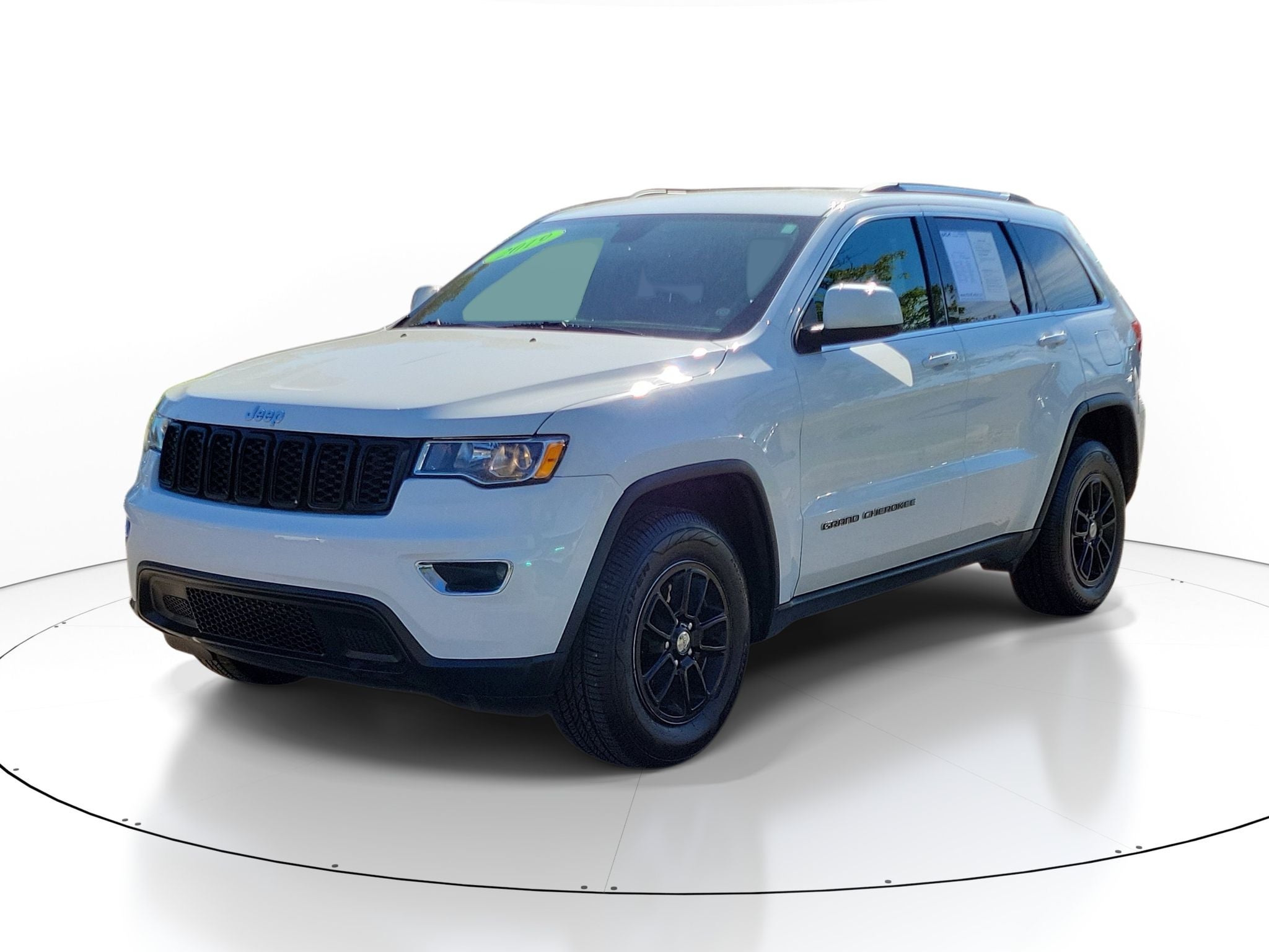 Used 2019 Jeep Grand Cherokee Laredo E with VIN 1C4RJFAG6KC855855 for sale in Dearborn, MI
