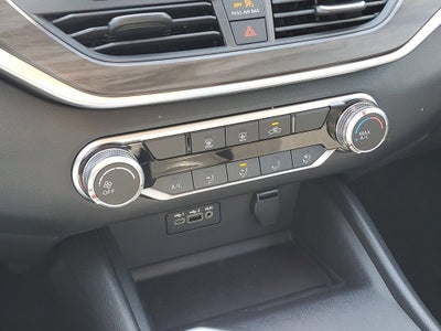 2026 Nissan Altima SV