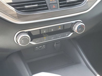 2026 Nissan Altima SV