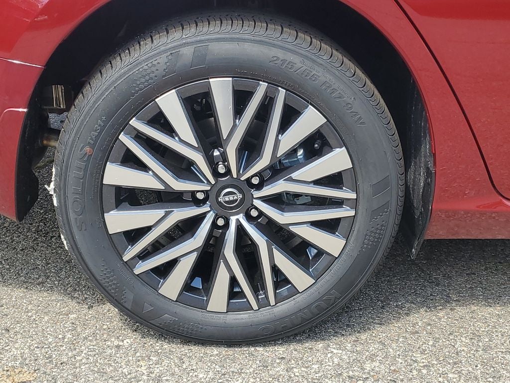 2026 Nissan Altima SV