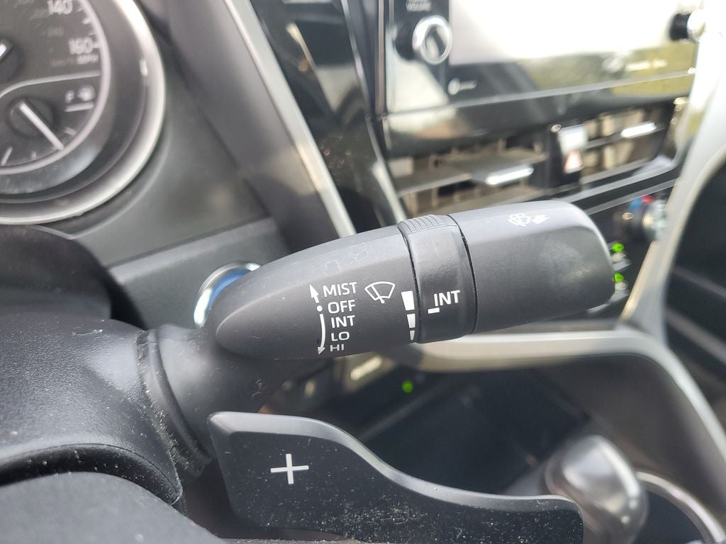 2021 Toyota Camry Hybrid Hybrid SE
