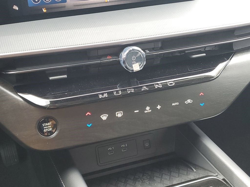 2025 Nissan Murano SV