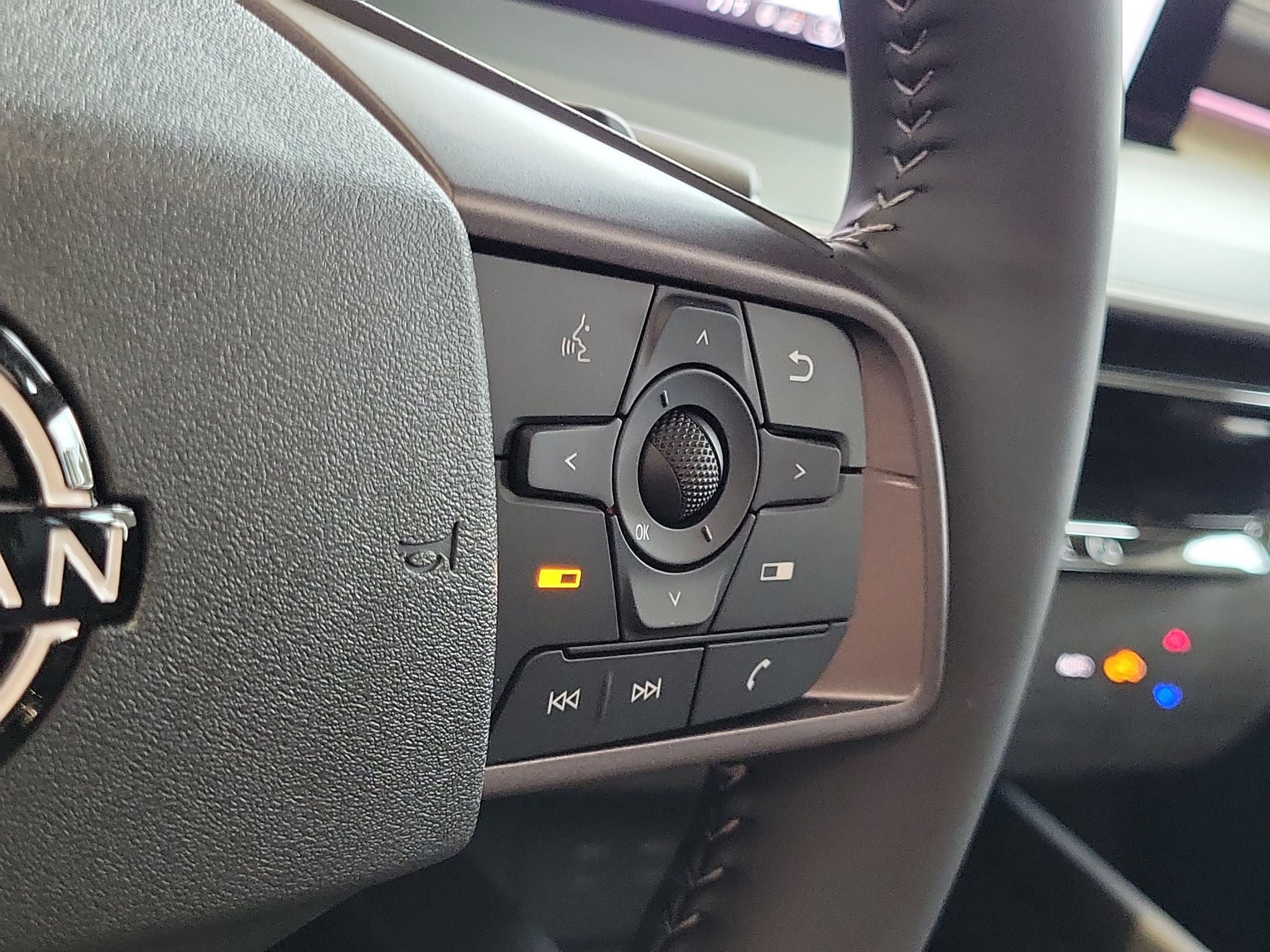 2027 Nissan Murano Dark Armor