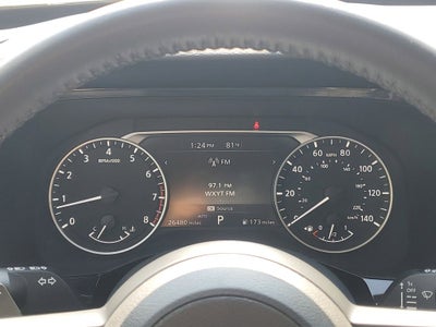 2024 Nissan Pathfinder SV