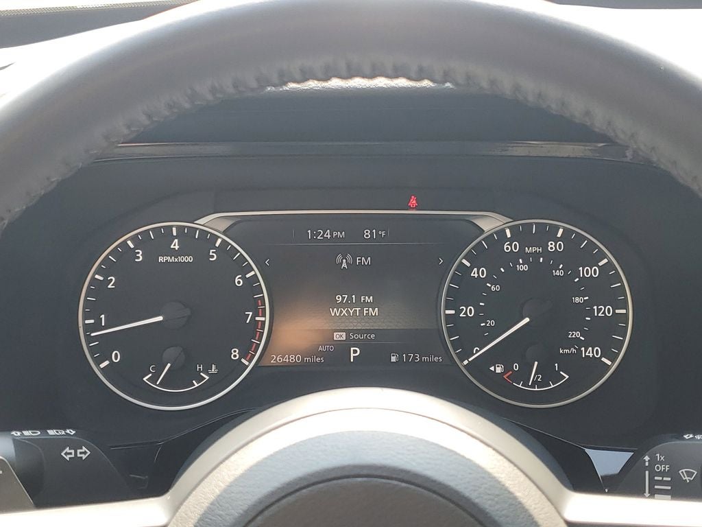 2024 Nissan Pathfinder SV