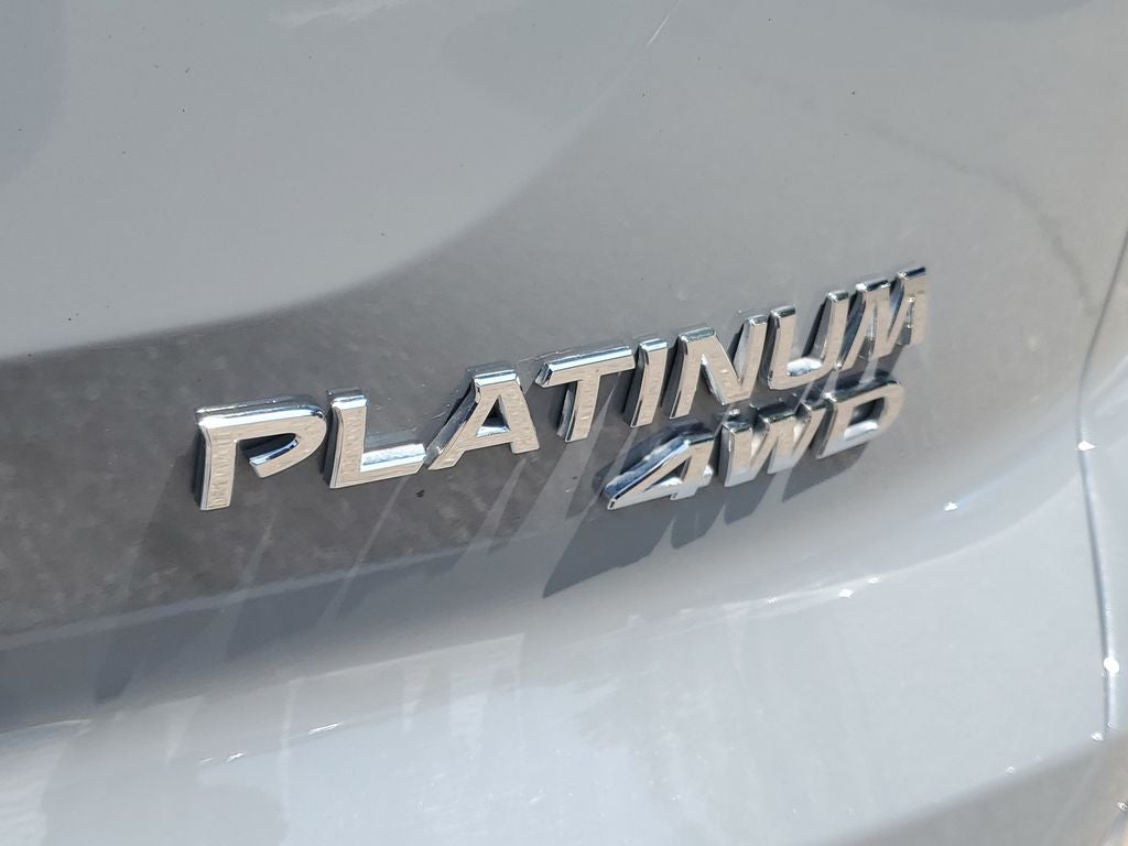 2022 Nissan Pathfinder Platinum