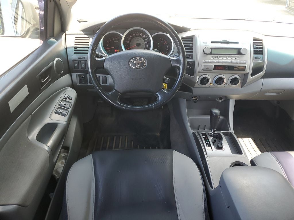 2005 Toyota Tacoma Base V6 (A5)