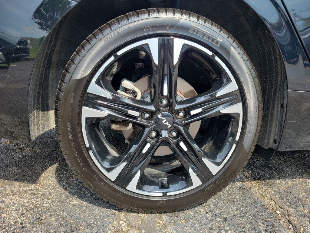 2024 Kia K5 GT-Line