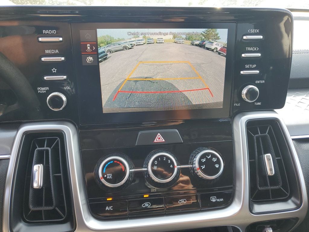 2023 Kia Sorento LX