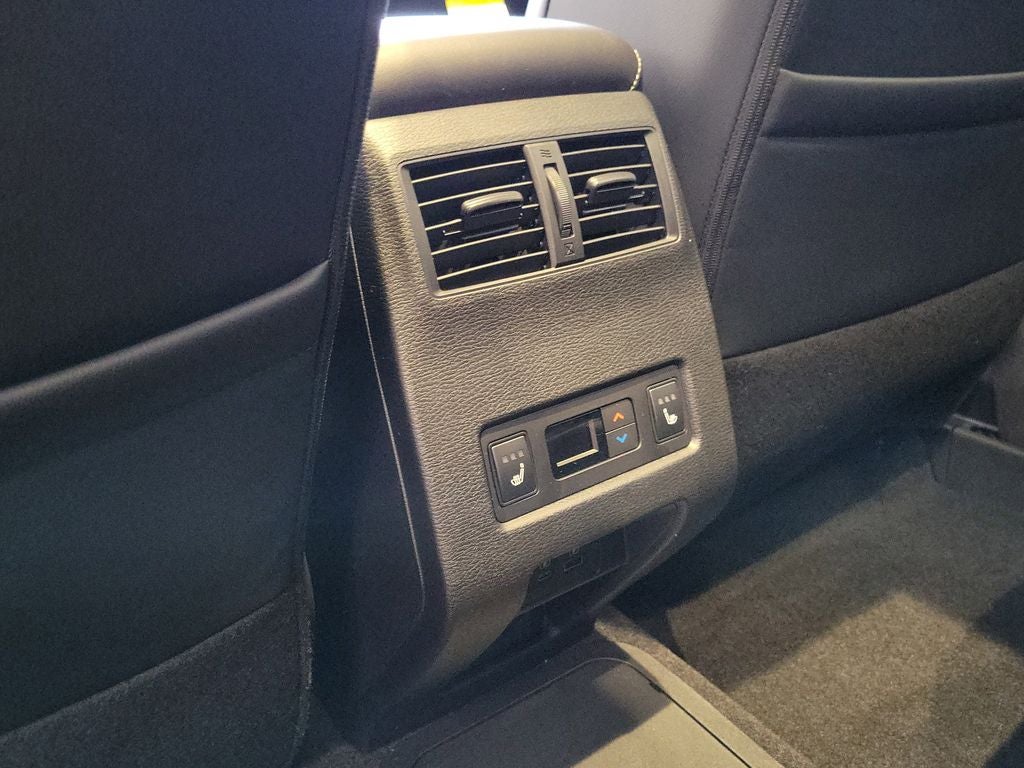 2026 Nissan Rogue Plug-in Hybrid Platinum