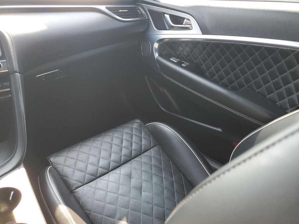 2021 Genesis G70 3.3T