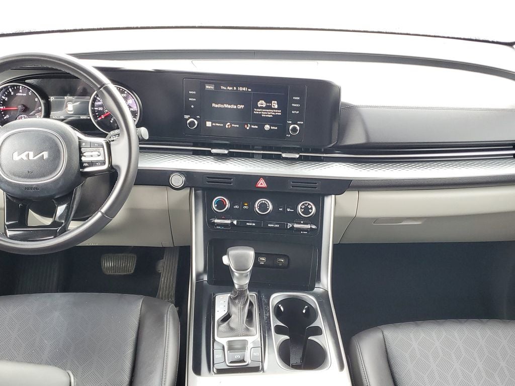 2024 Kia Carnival LX