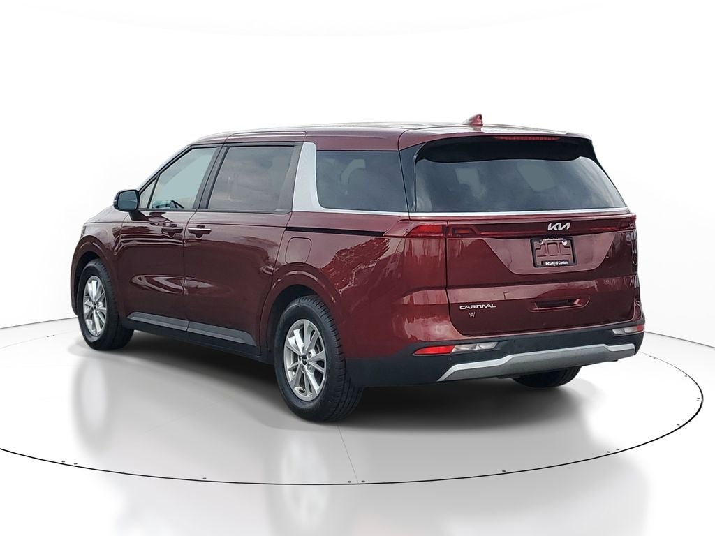 2024 Kia Carnival LX