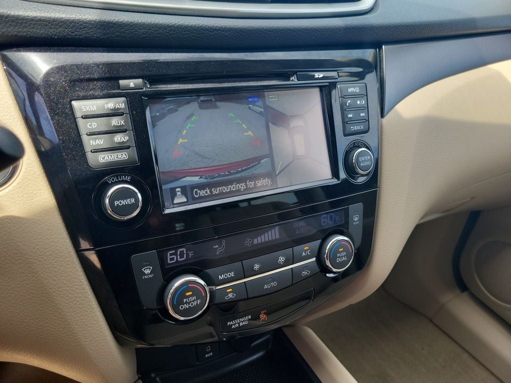 2015 Nissan Rogue SV