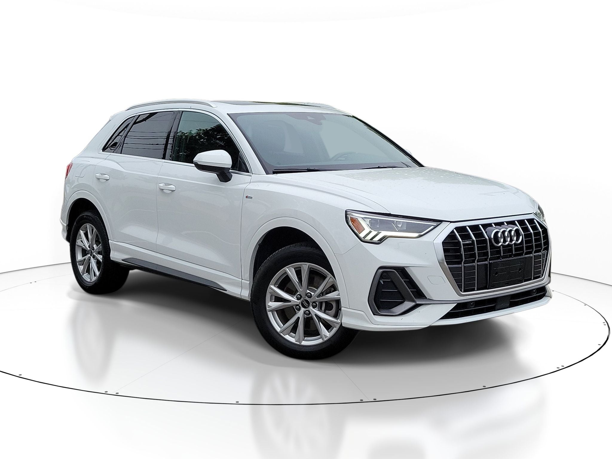 2025 Audi Q3 S Line Premium