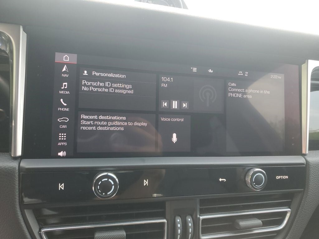 2022 Porsche Macan S