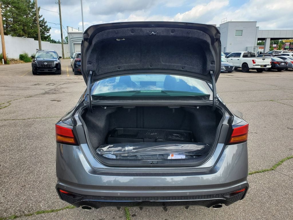 2026 Nissan Altima SR