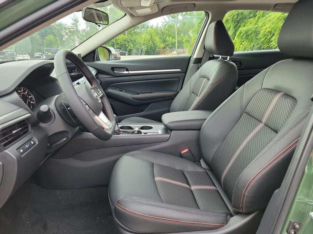 2026 Nissan Altima SR
