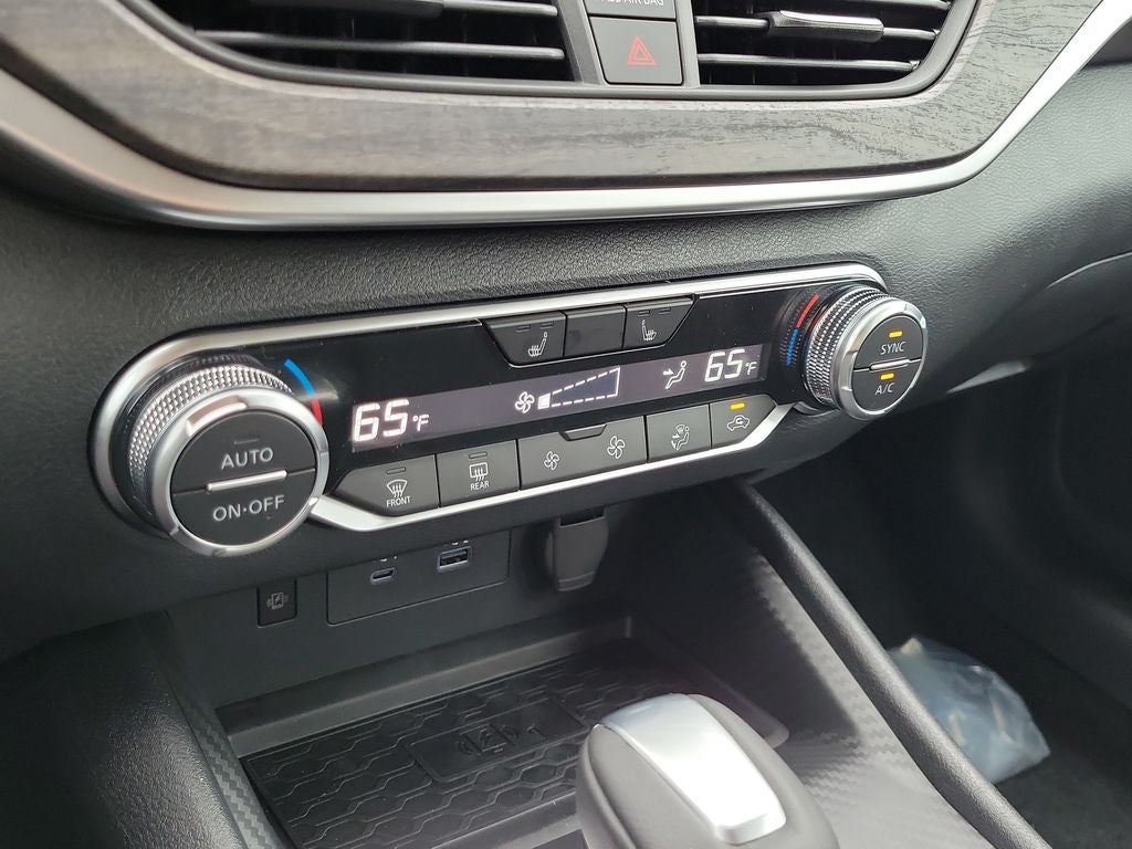 2026 Nissan Altima SV