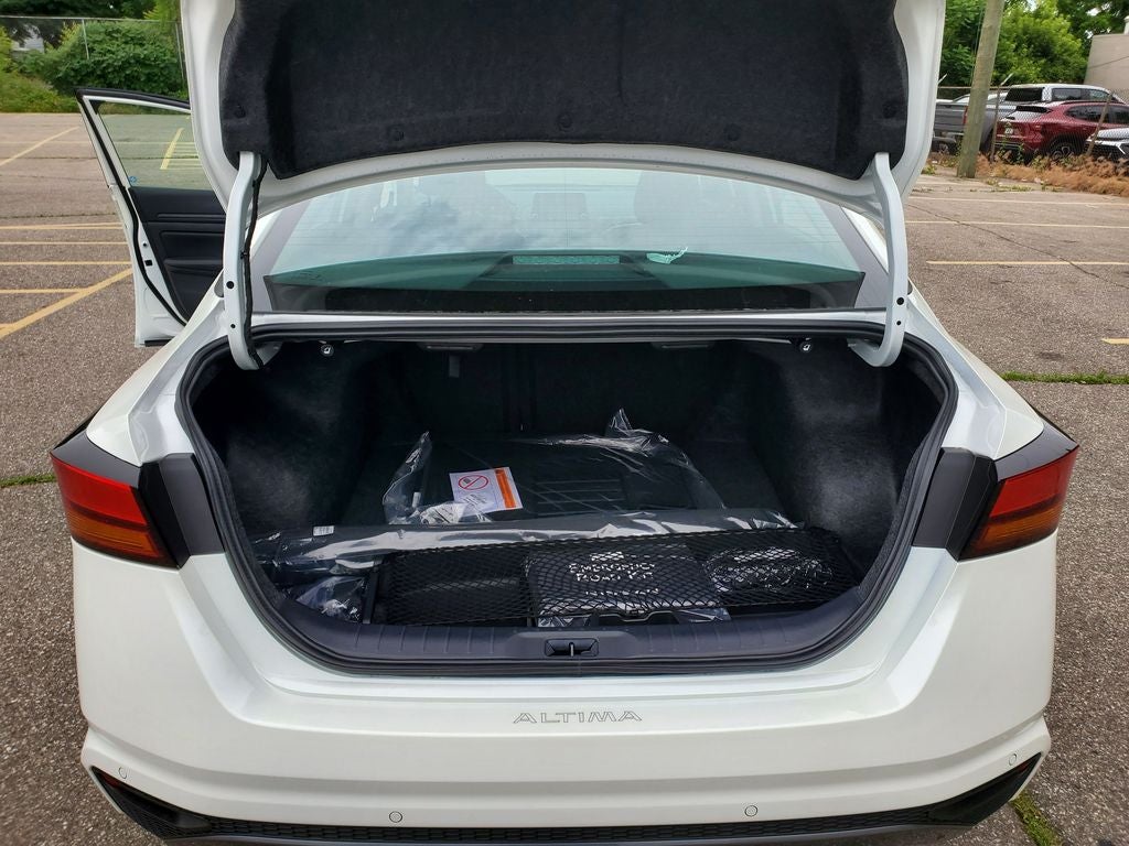 2026 Nissan Altima SV