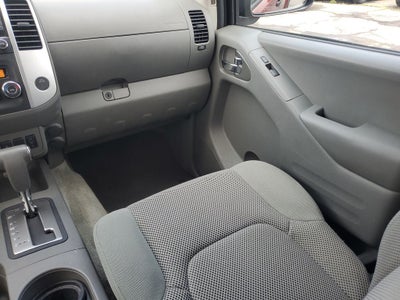 2016 Nissan Frontier SV