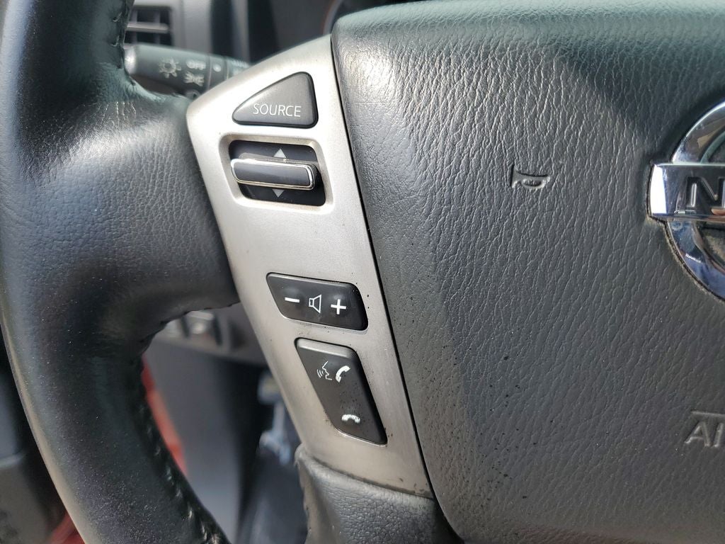 2013 Nissan Titan SV