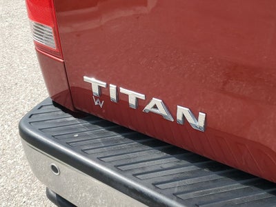 2013 Nissan Titan SV