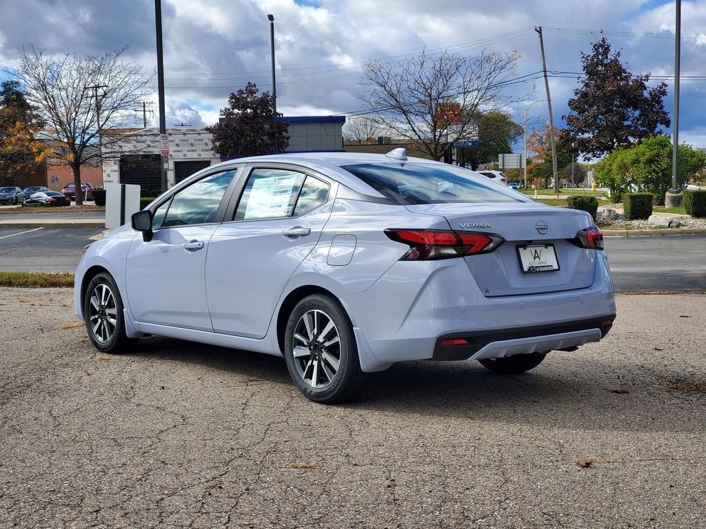 2025 Nissan Versa SV