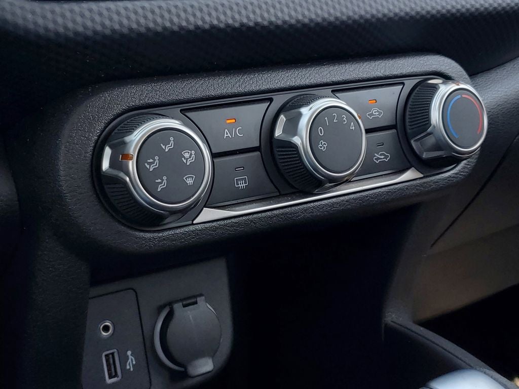 2023 Nissan Kicks S