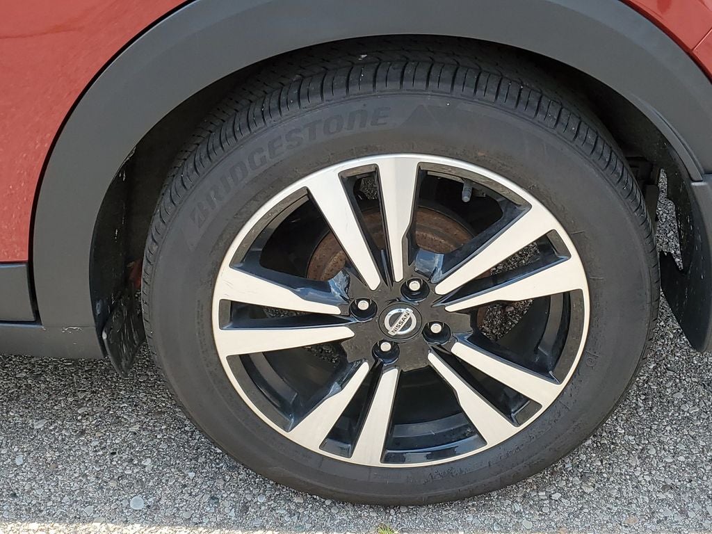 2019 Nissan Kicks SR