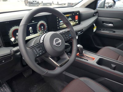 2025 Nissan Kicks SR