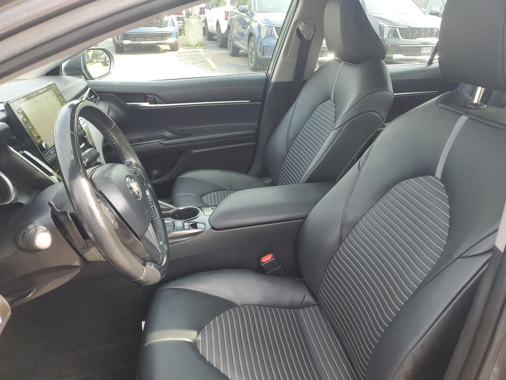 2021 Toyota Camry Hybrid Hybrid SE
