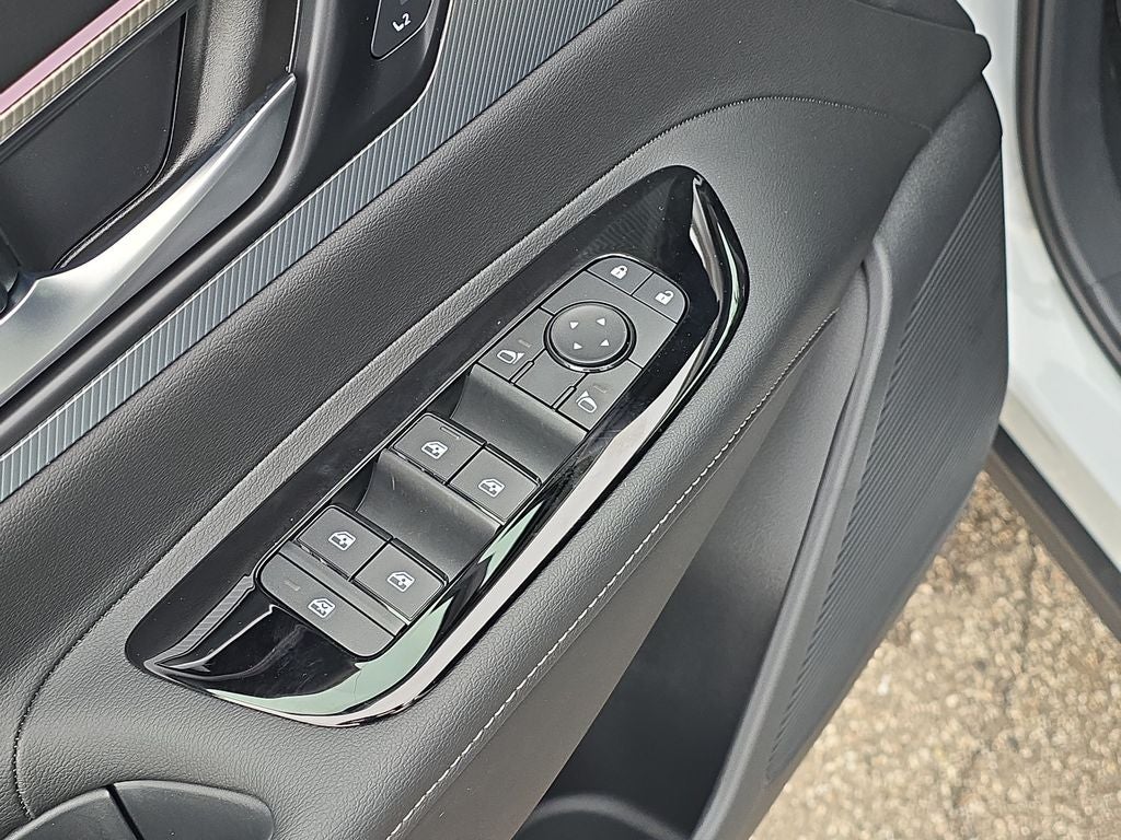 2027 Nissan Murano Dark Armor