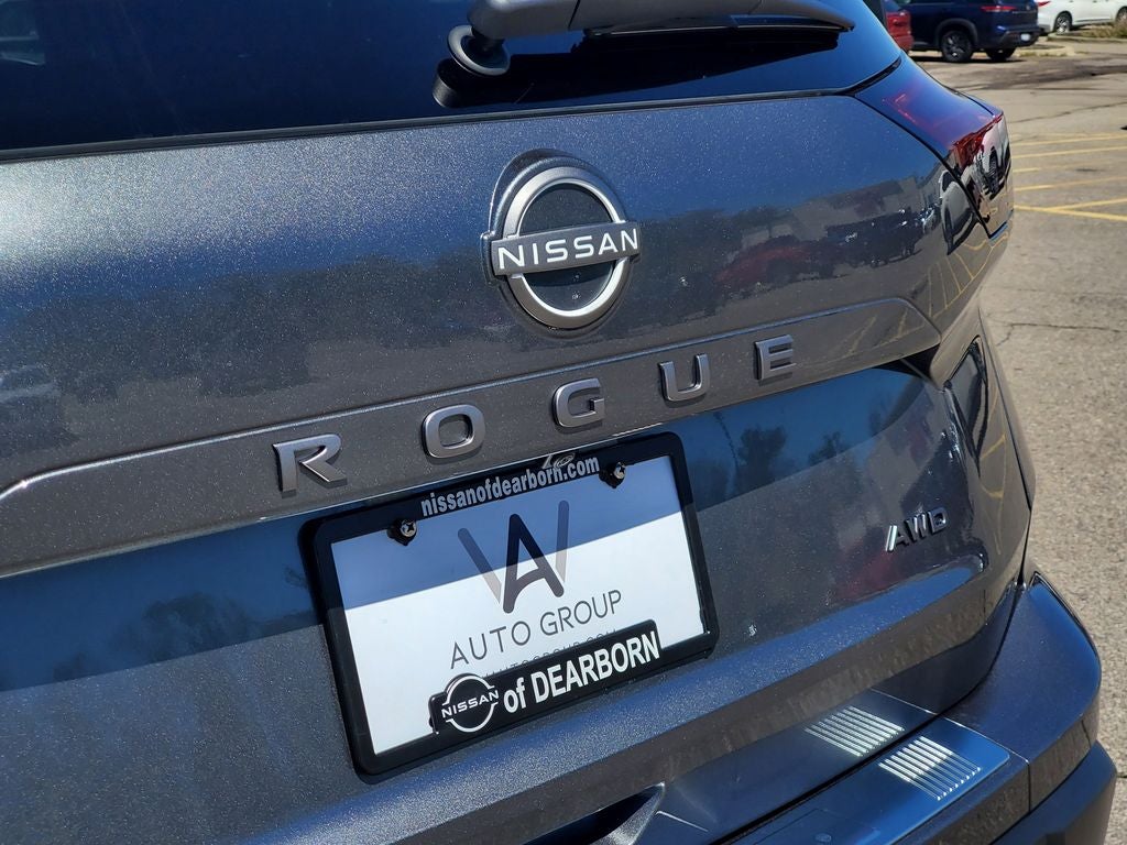 2026 Nissan Rogue SV