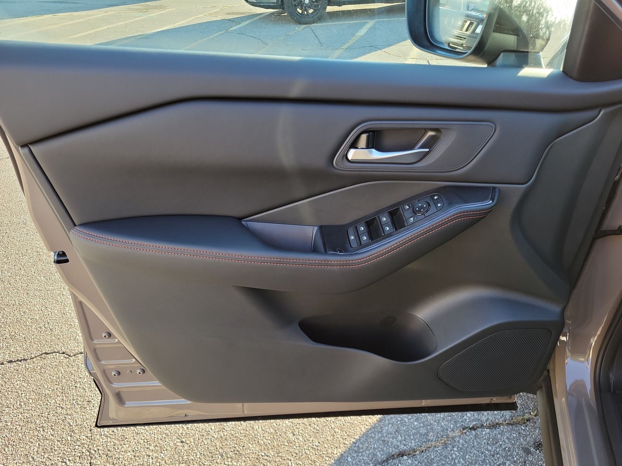 2027 Nissan Rogue Rock Creek