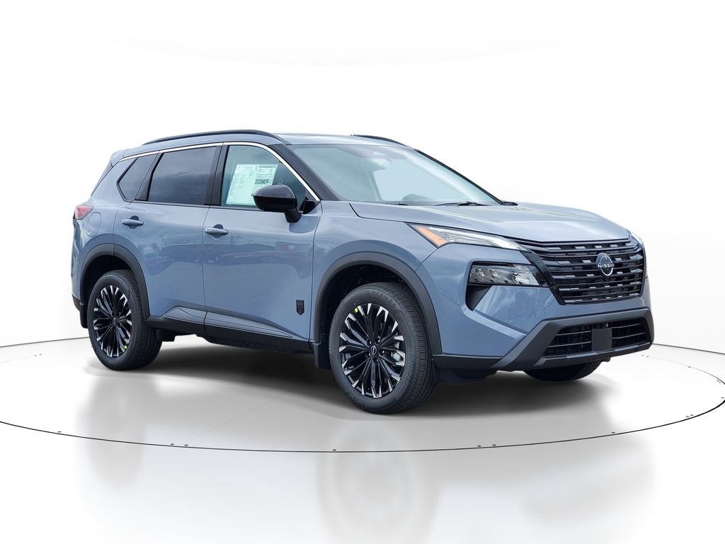2026 Nissan Rogue Dark Armor AWD's photo
