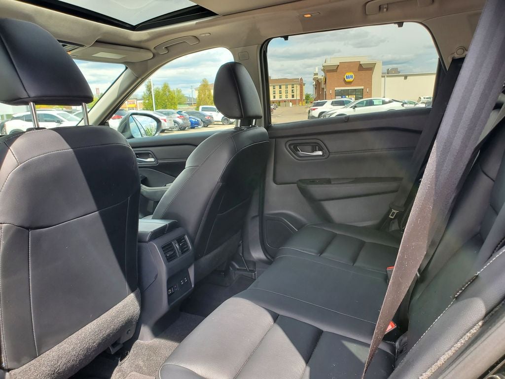 2024 Nissan Rogue SL