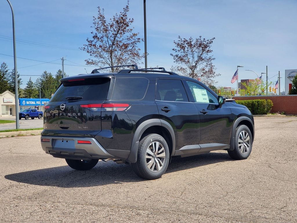 2026 Nissan Pathfinder SL
