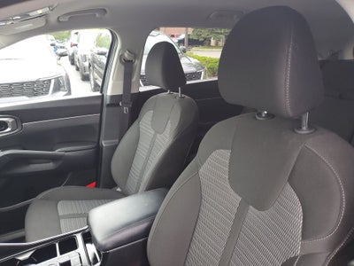 2025 Kia Sorento LX
