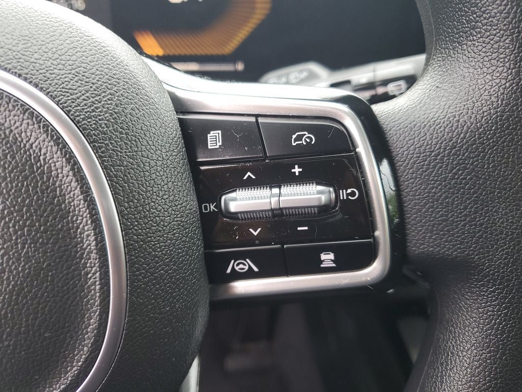2025 Kia Sorento LX