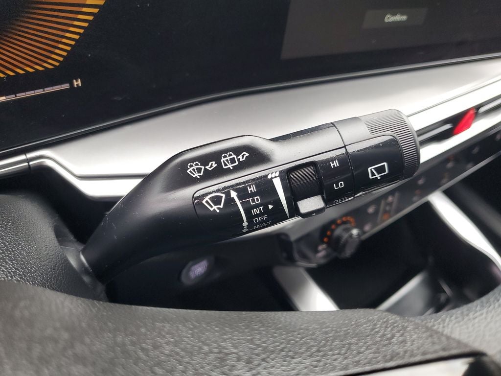 2025 Kia Sorento LX