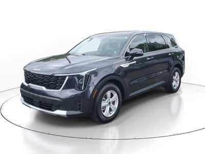 2025 Kia Sorento LX