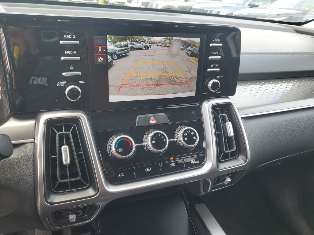 2023 Kia Sorento LX