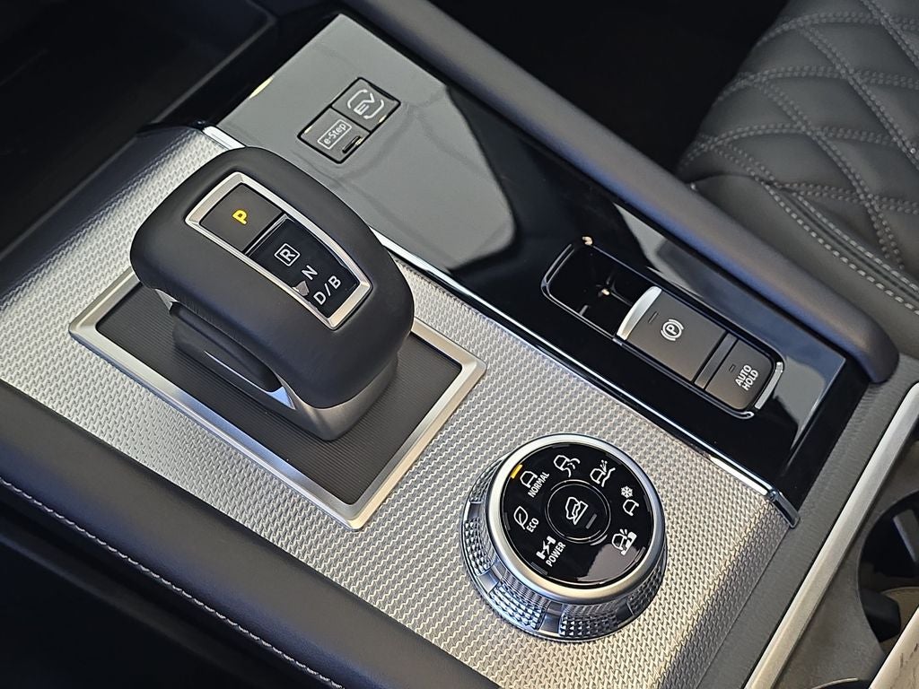 2026 Nissan Rogue Plug-in Hybrid Platinum