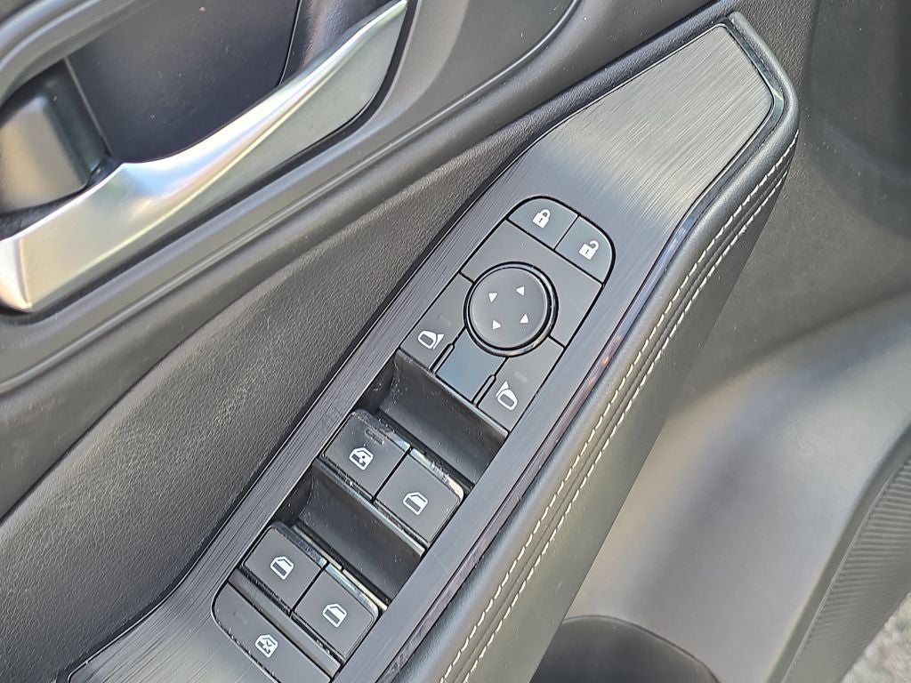 2023 Nissan Rogue SV PREMIUM PKG