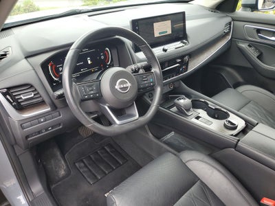 2024 Nissan Rogue Platinum