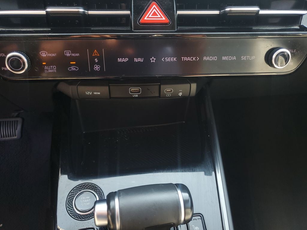 2023 Kia Niro EX