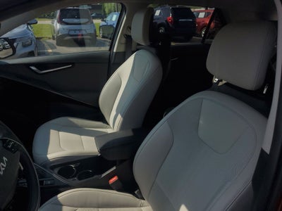 2023 Kia Niro EX