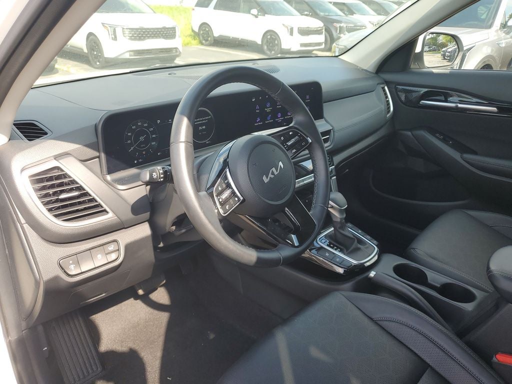 2025 Kia Seltos EX