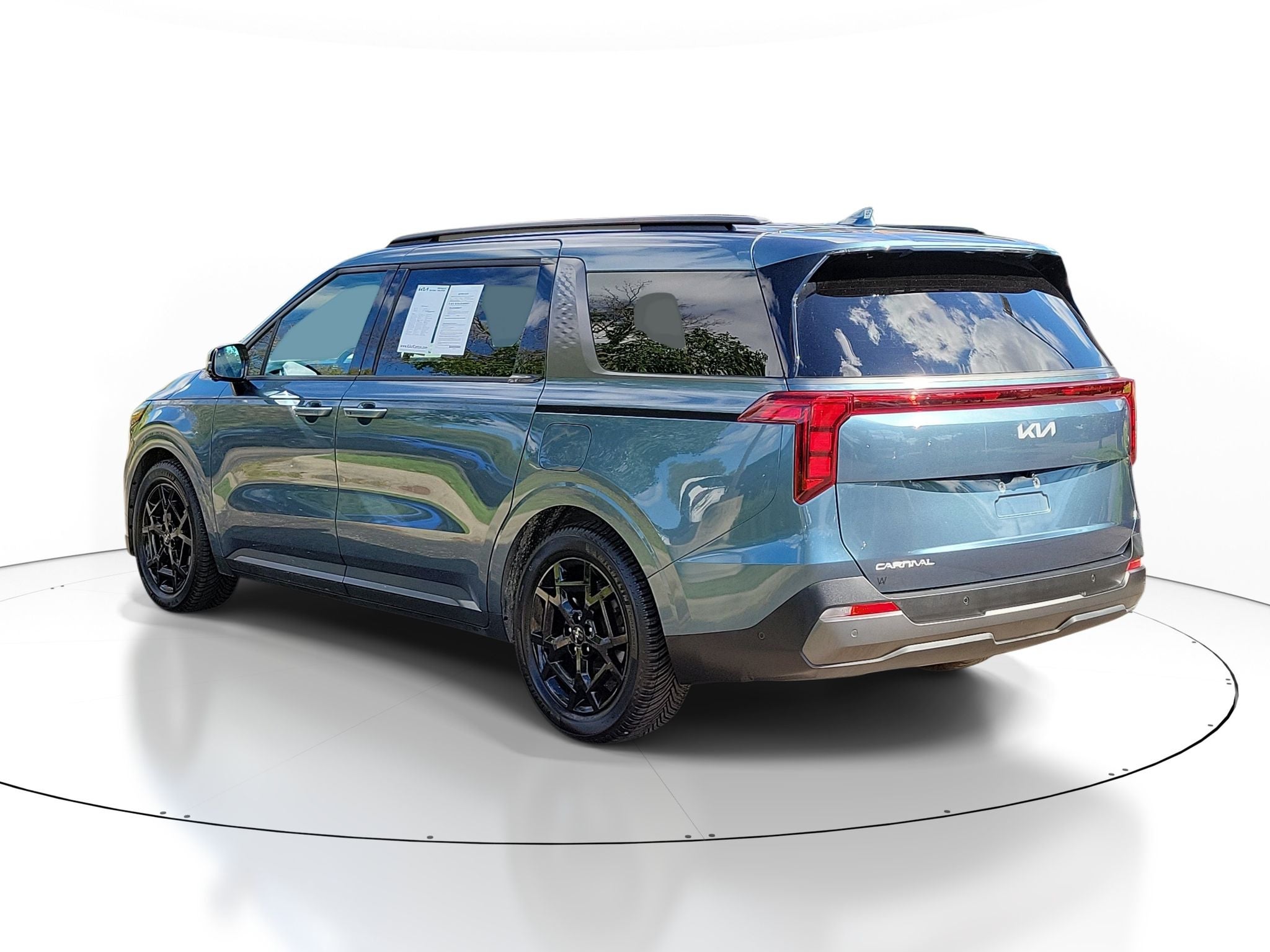 2025 Kia Carnival SX